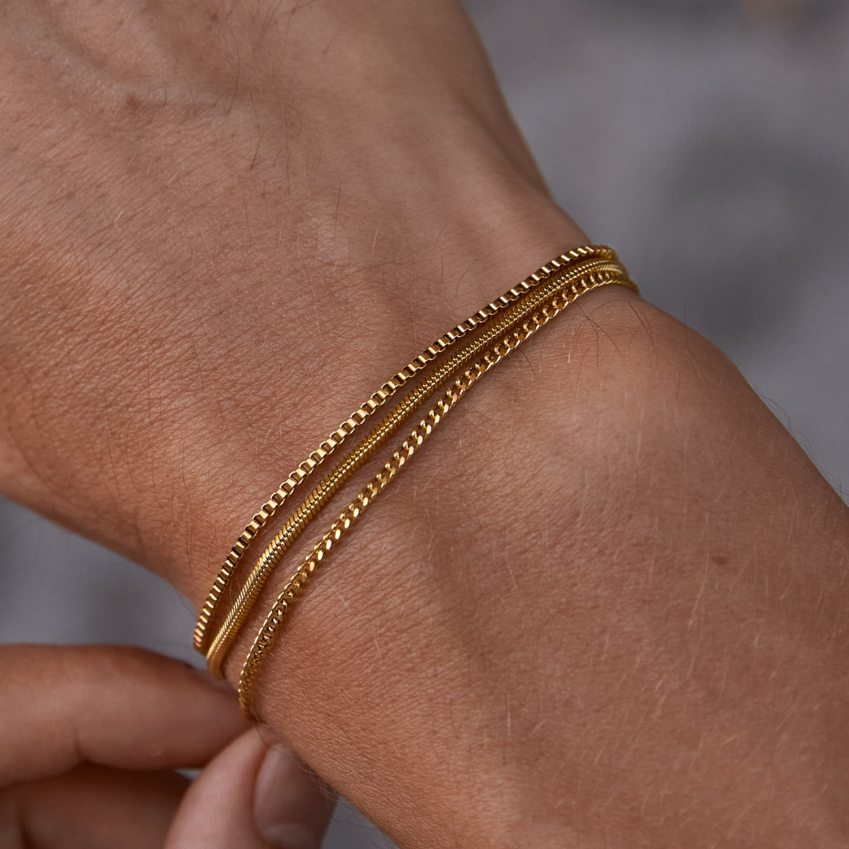 Minimal Curb Bracelet