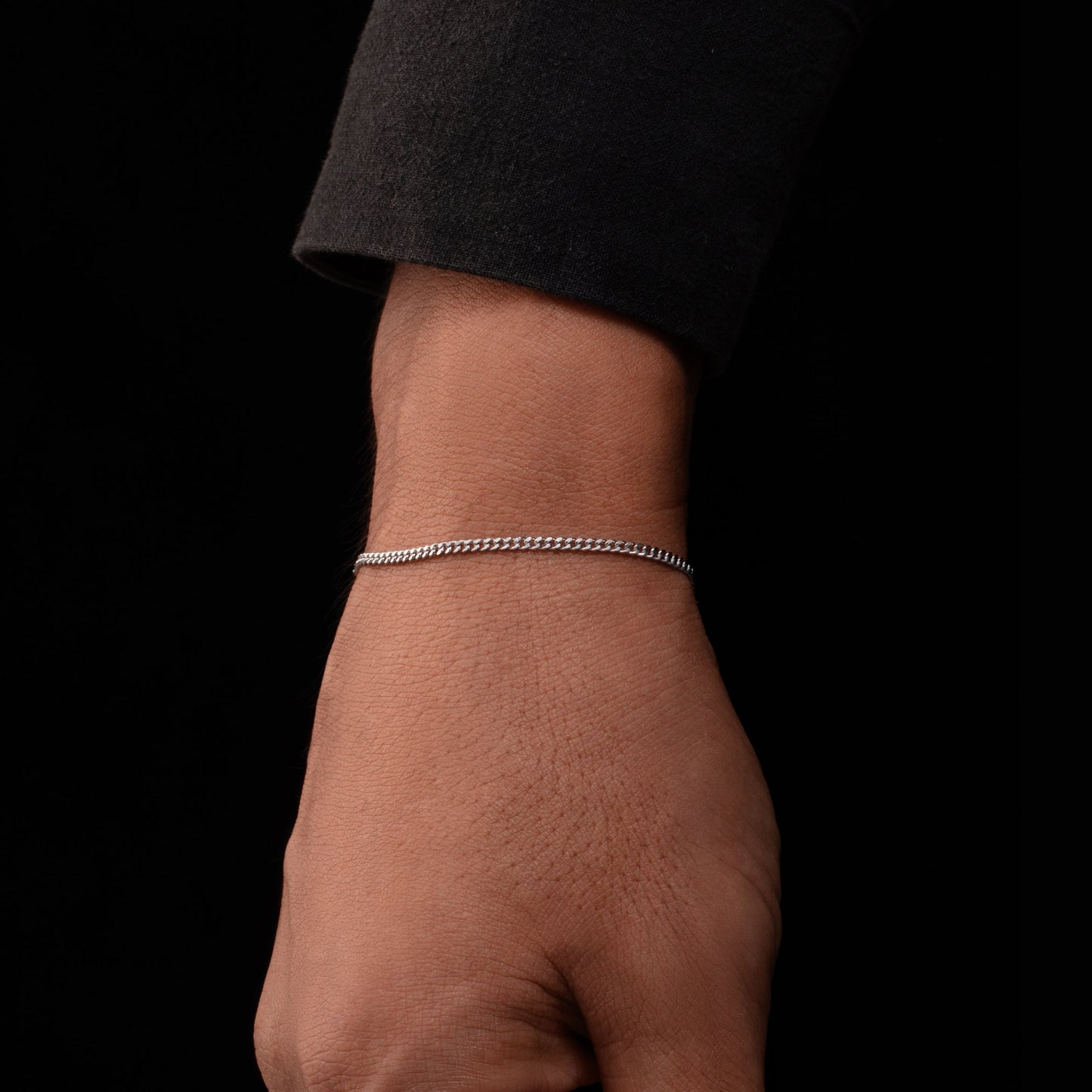 Minimal Curb Bracelet