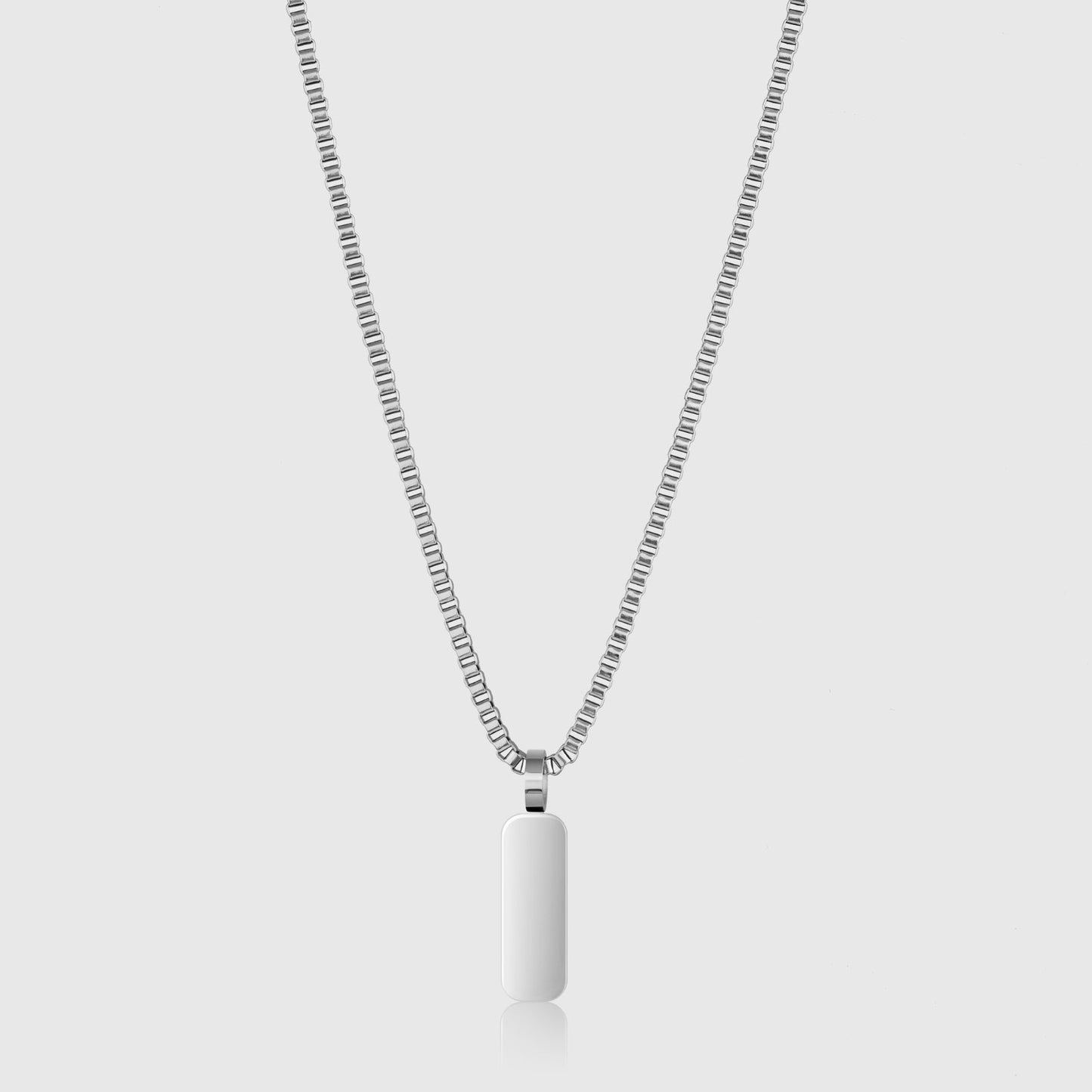 Minimal Pendant & Box Chain