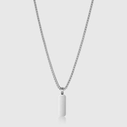 Minimal Pendant & Box Chain