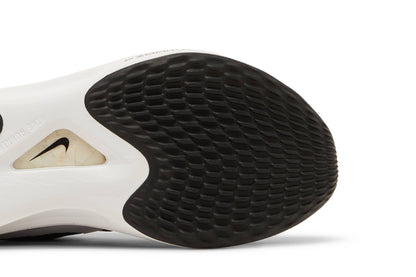 Zoom Fly 5 ‘Black White