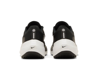 Zoom Fly 5 ‘Black White