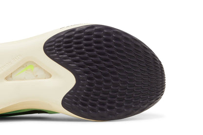 Zoom Fly 5 ‘Mint Form/Ghost Green/Coconut Milk/Cave Purple