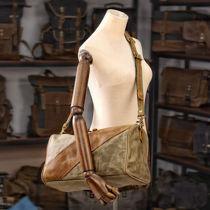 Waxed Canvas & Leather Sling Bag | INDIANAPOLIS